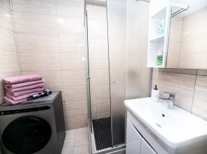 Апартаменты 4 комнатные Немига 6 Центр!