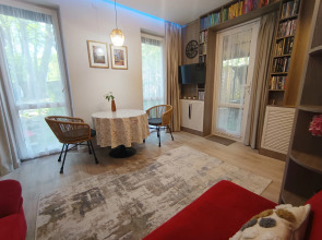 Апартаменты Студия Red в Центре Рядом с Янтарь-Холлом