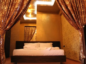 Отель Roma Yerevan & Tours