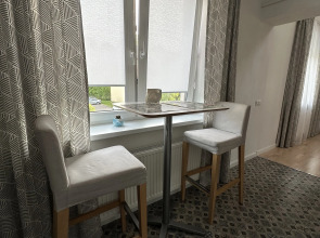 Апартаменты с двумя спальнями в частном доме