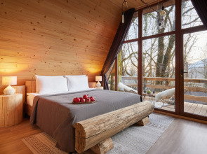 HILLS1200. Резиденция. Глэмпинг. Бани.