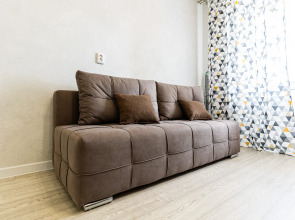 Апартаменты в центре Новороссийска с видом на горы и город LetoAрart