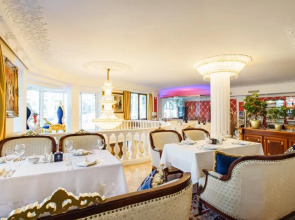Отель Golden Rooms Moscow
