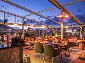 Отель Mercure Tbilisi Old Town