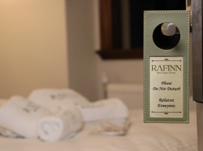 Отель Rafinn Hotel