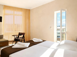 Karolina Guest house
