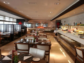 Ramada by Wyndham Abu Dhabi Downtown