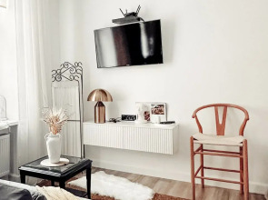 Квартира В. Первомайская