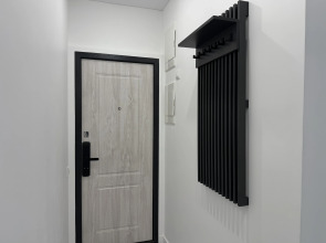 Квартира Стильная у метро Akadem