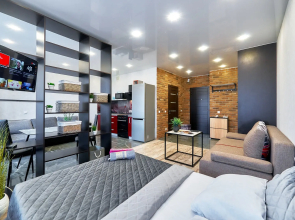 Uyutnaya Studiya v Novom Dome, Metro u Podyezda Flat