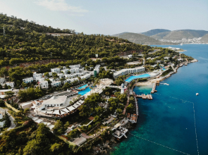Blue Dreams Resort Hotel