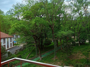 Bridzh Apartments