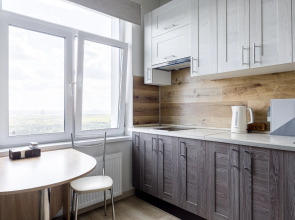 Квартира Студия на 30-ом Этаже с Видом на Лес