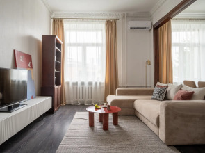 Апартаменты Кварт-Отель, Бережковская Набережная 12