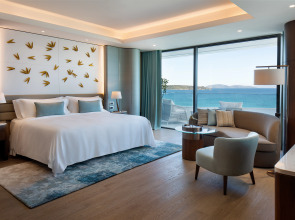 Reges a Luxury Collection Resort & Spa Çeşme Hotel