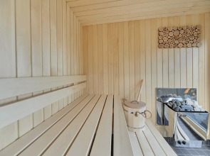 Гостевой дом Дом у озера 4Стихии