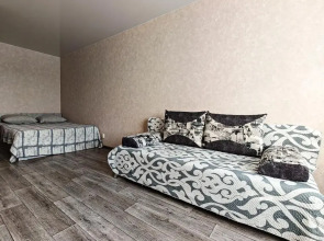 Квартира Шикарный Вариант для Семьи (82-18)