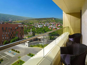Sheraton Grand Tbilisi Metechi Palace Hotel