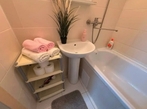 Квартира GoldApart Академика Макеева 20