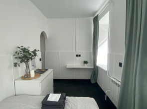 Апартаменты Серебрянический 15