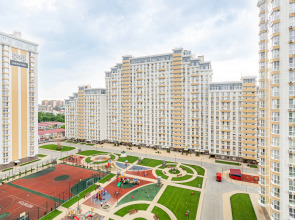 Апартаменты формата евро2 в центре 2 ЖК телевизора удобная кровать заселение круглосуточно by Depart Apart