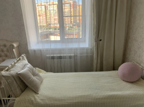 2-х комнатная новая, чистая, уютная и просторная квартира рядом с Набережной