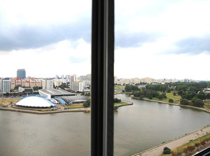 Апартаменты 4-комнатные HomeApart Сторожовская, 6