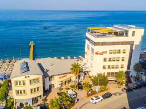 Aragosta Hotel