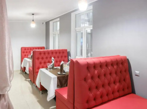 Отель Славия