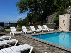 Отель Mandarina