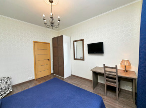 Отель Априори