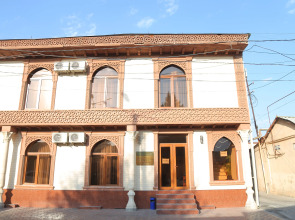 Отель Ideal Best Tour