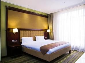 Отель Shera Inn