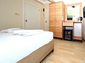 Отель Le Safran Palace