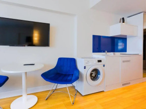 Апарт-отель Central Hotel Orbi City Batumi block ABC