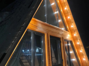 Arcticgesh Living Quarters