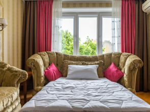 Апартаменты  4-комнатные в Амалиенау, Zoya-Apart