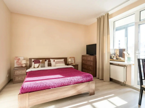 Апартаменты Sergeew Apartments Комфорт с балконом у Невского Проспекта