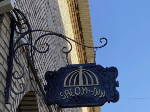 Отель Салом Инн