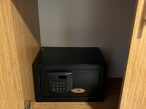 Апартаменты City Center Serenity: Stylish Studios