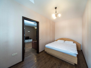 Квартира на набережной в центре города для 4 человек