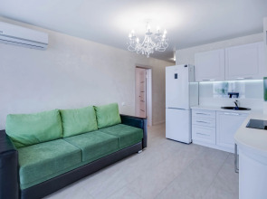 Апартаменты на улице Запарина 111