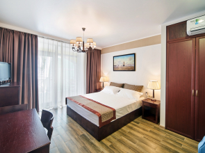 Вилла Розмарин