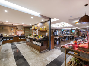 Отель Mercure Tbilisi Old Town