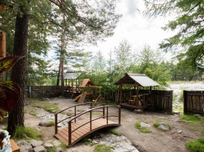 Отель Дом у реки