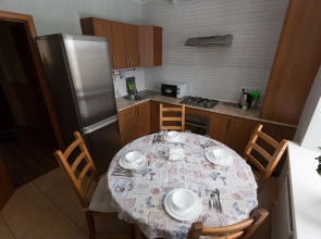 Апартаменты Космические возле Калужских Терм и рядом с Музеем Космонавтики на Сиреневом бульваре