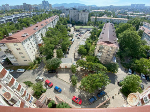 Квартира возле Самолёта