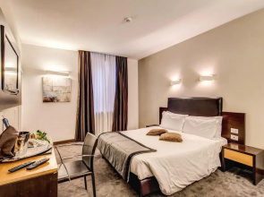 Hotel Trevi