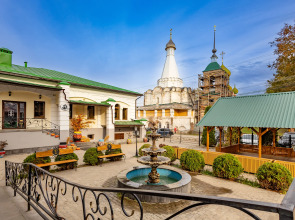 Отель Тройка