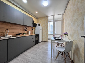 Pyat Zvyozd Alleya Muzhestva Apartments